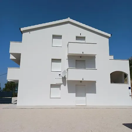 Apartment Jelic Stanici